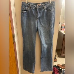 Faded Glory Stretch Flared Jeans size 12, 31*31